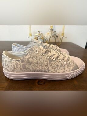 Raad Sugar skull Floral Low-Top Canvas Sneakers - White and Grey